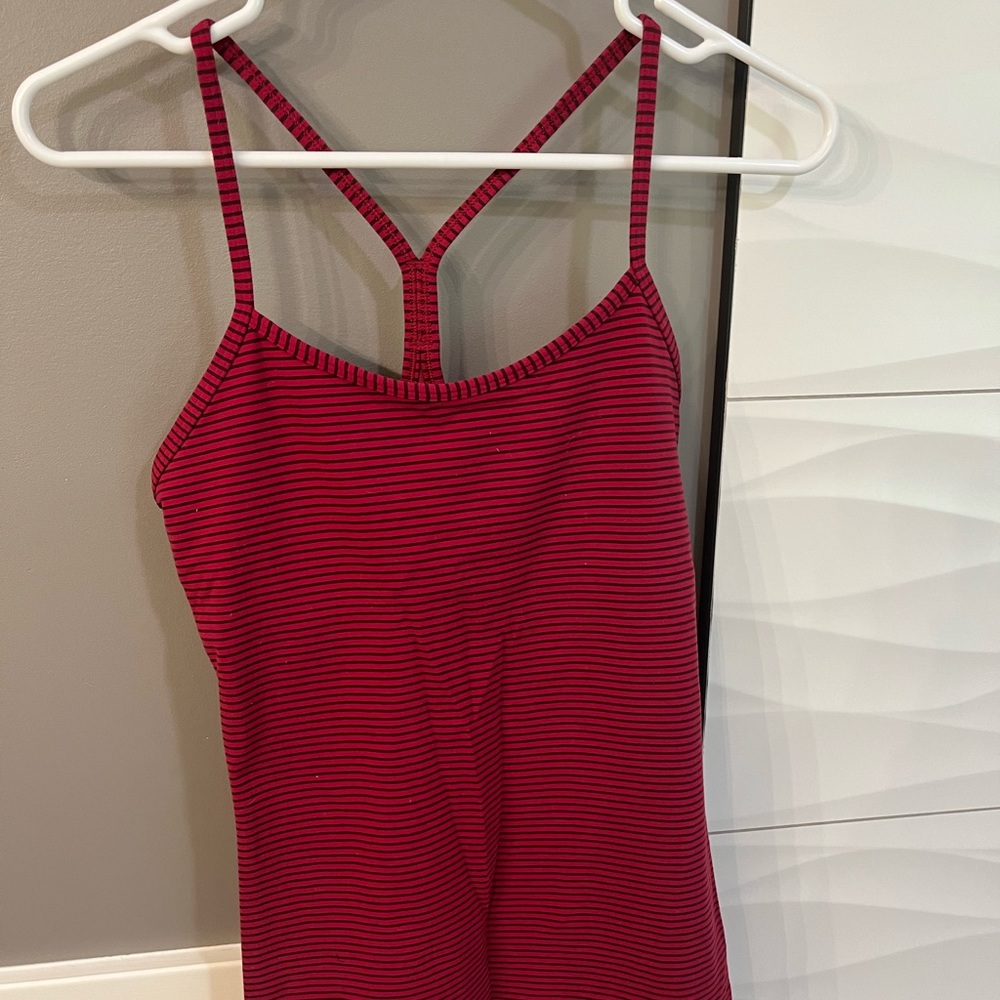 Lululemon Power Y Tank Top size 6